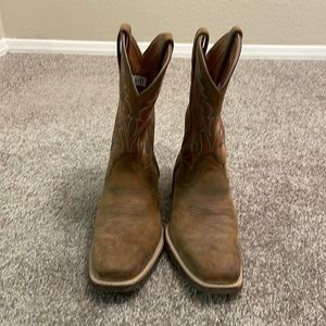 Ariat cowboy boots